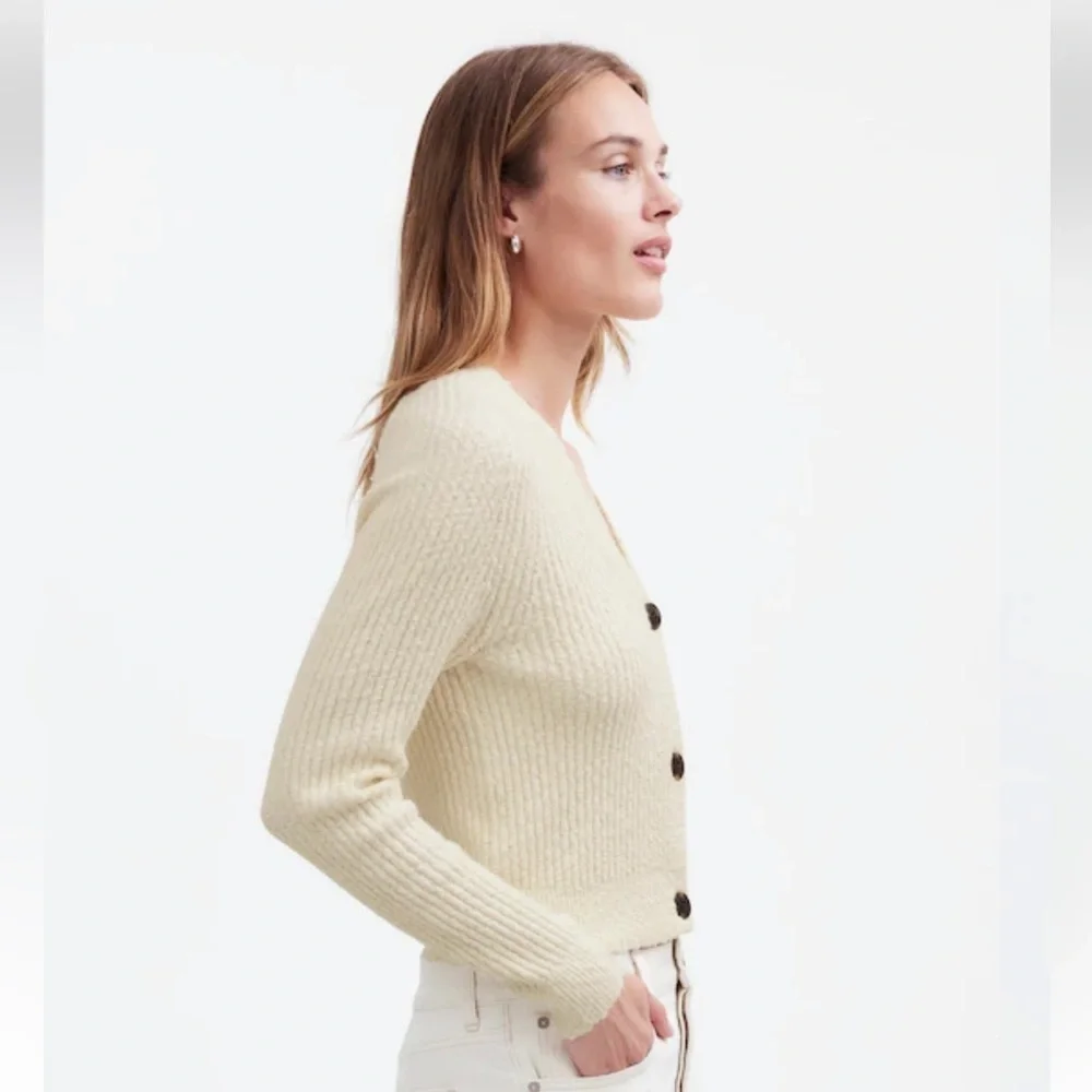 Madewell // NWOT Bouclé-Knit V-Neck Cardigan Sweater - Picture 2 of 6